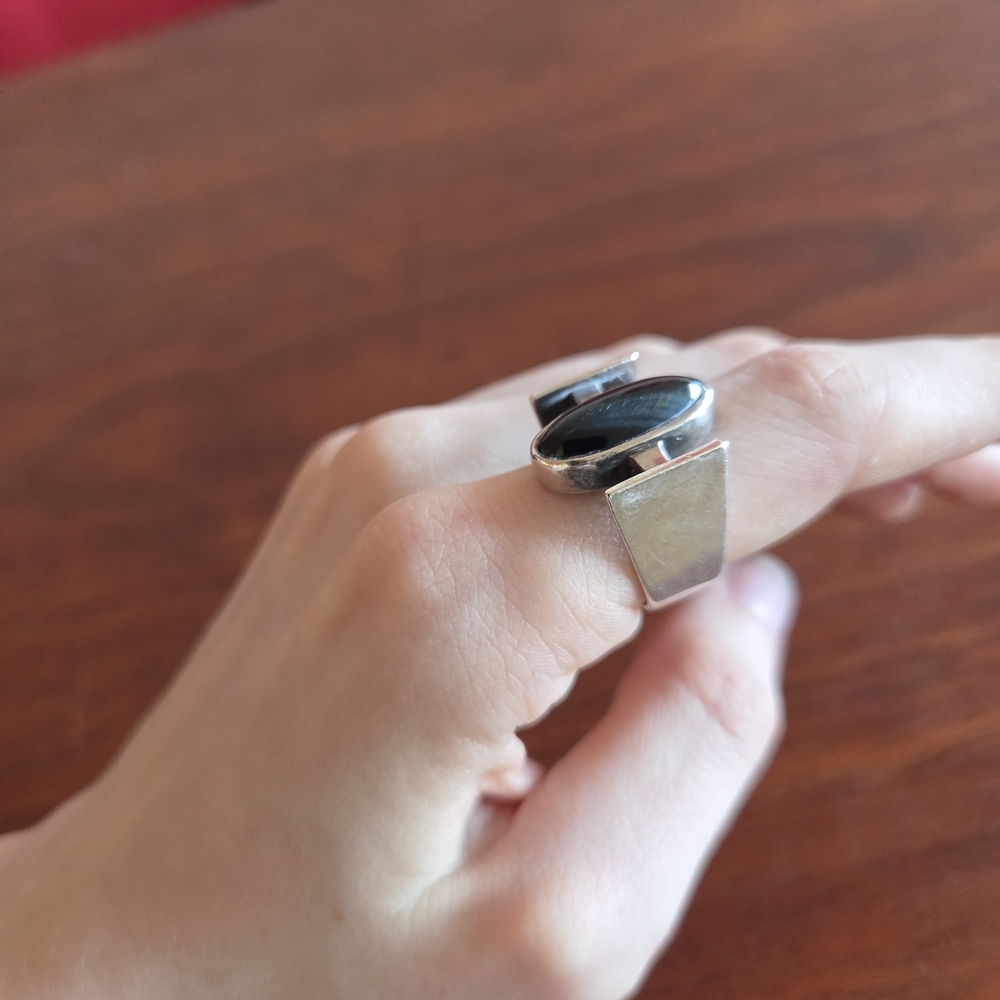 Vintage Modernist 925 Silver And Hawks Eye Ring - Picture 3 of 3